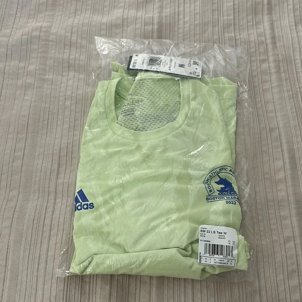 Boston Marathon Adidas long sleeve running - Picture 6 of 10